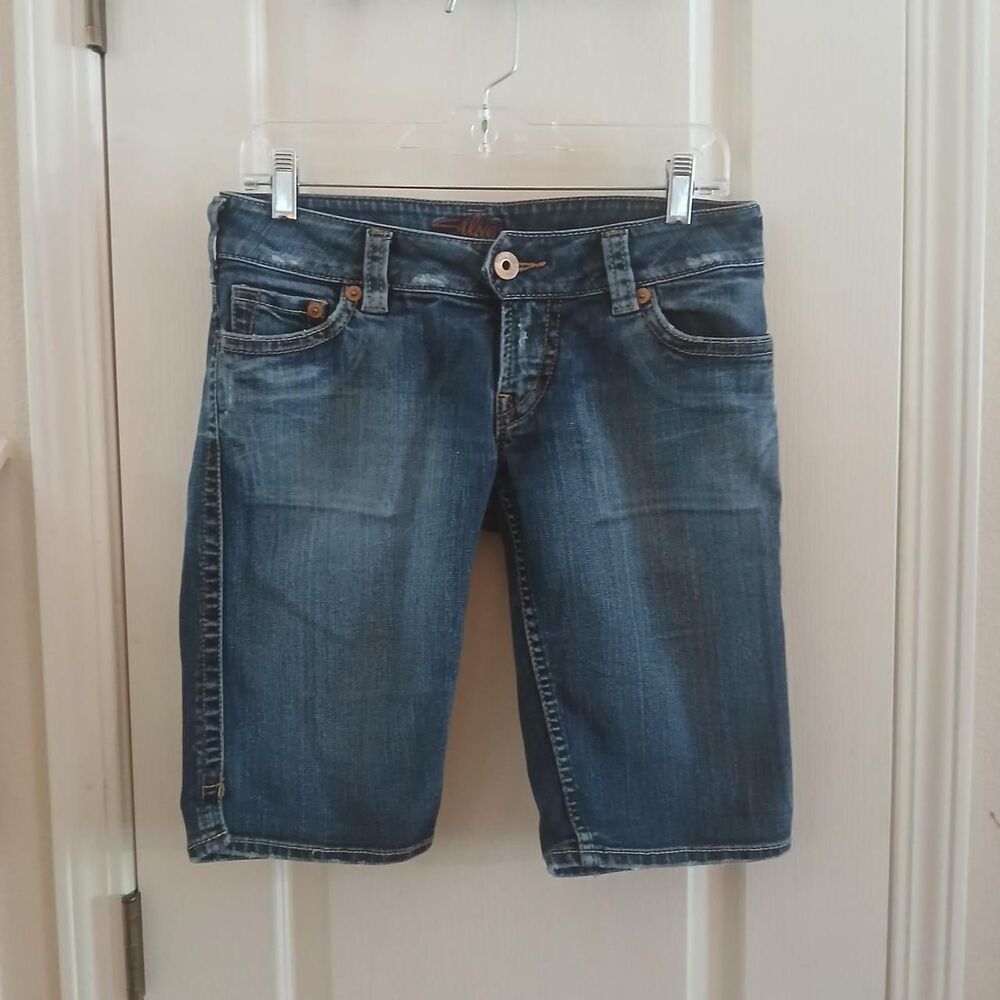 Y2K Style Silver Jeans Co. Karli Low Rise Denim Bermuda Shorts 29 Classic Jorts